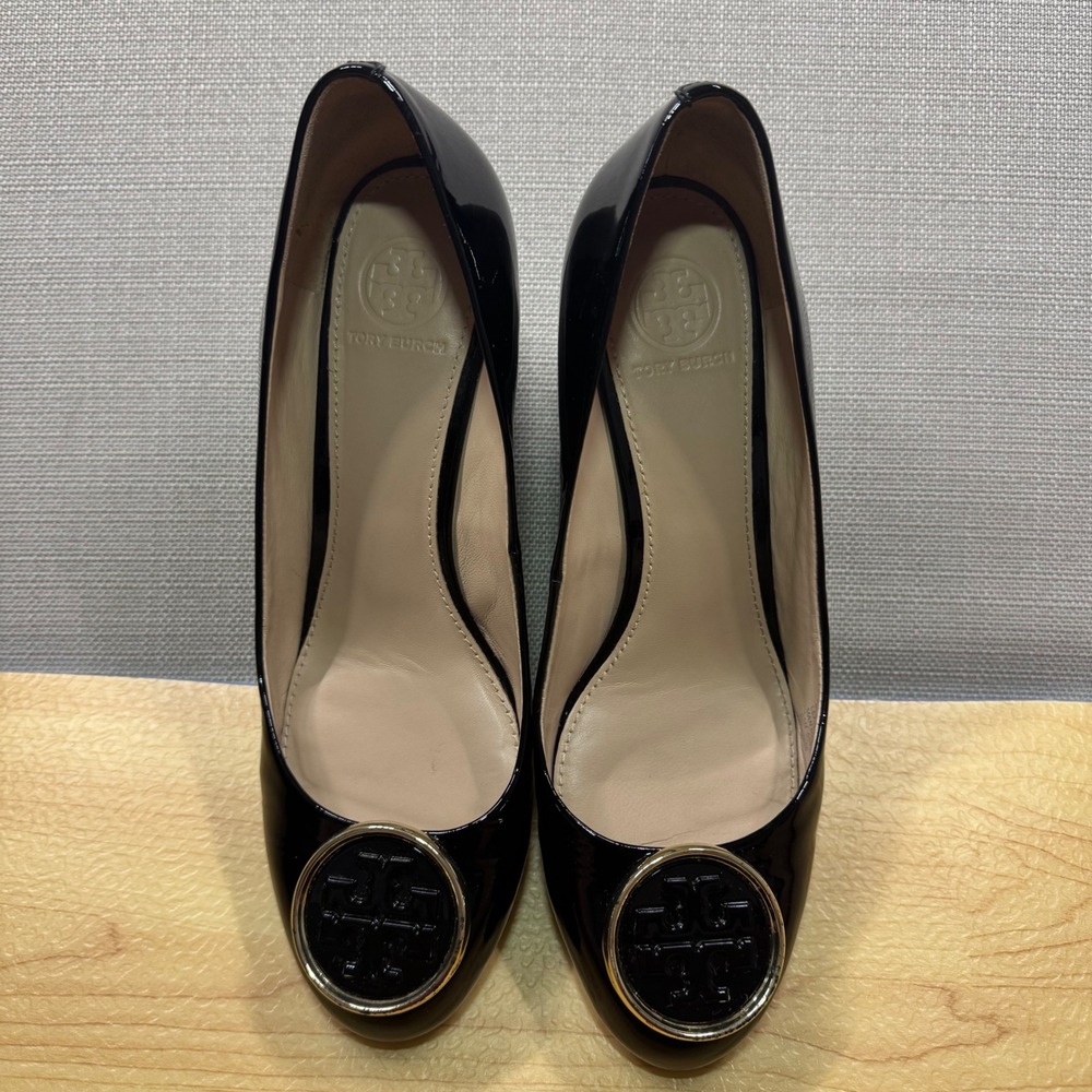 Tory Burch Womens Twiggie Wedged Heel Black Patent Leather Size 7.5